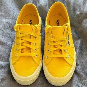 Superga Yellow Low-Top Canvas Sneakers. EUC